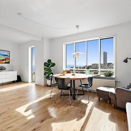 With Panoramic View Over O Апартаменты *